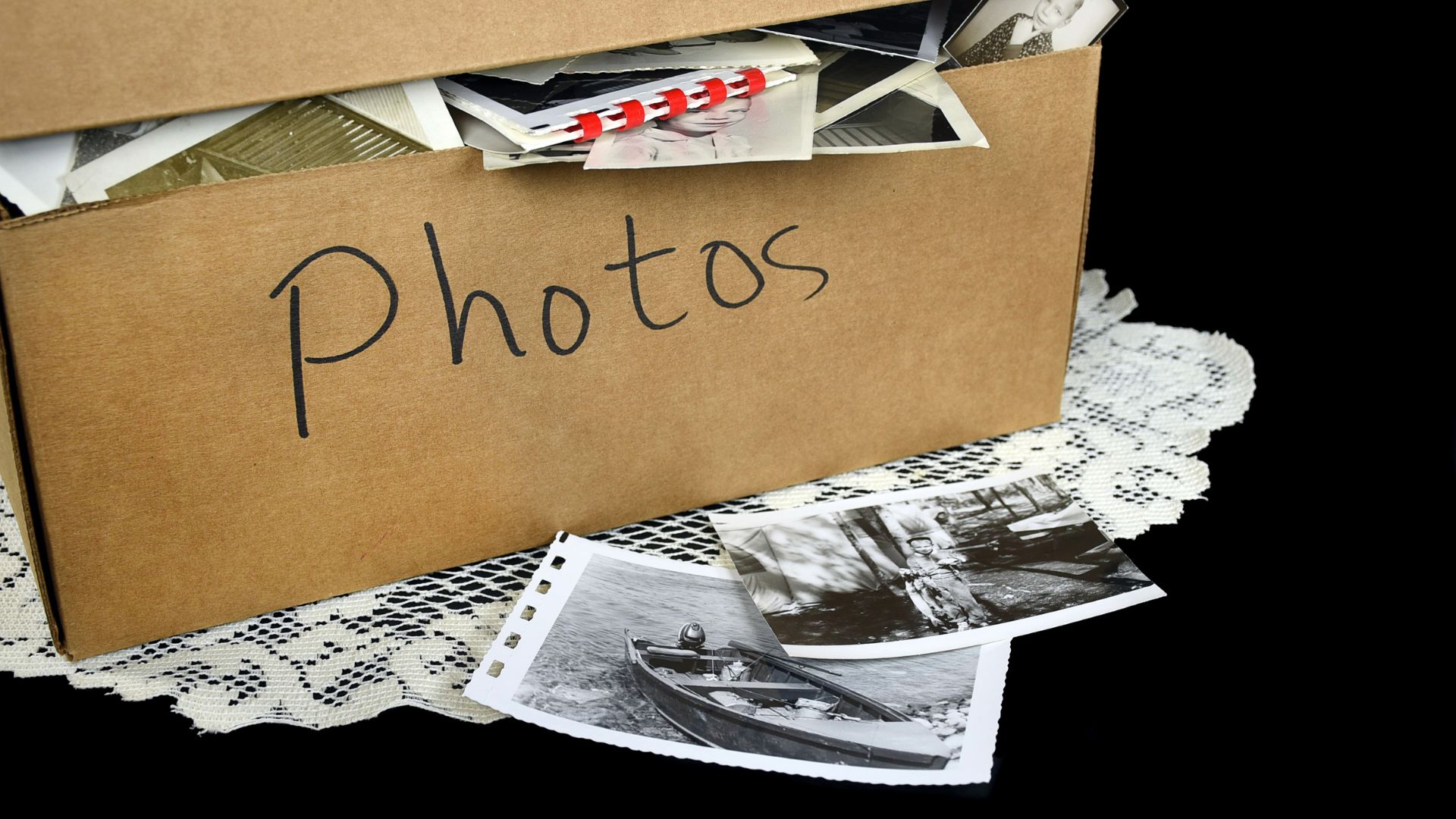 How Your Smartphone Saves Photos